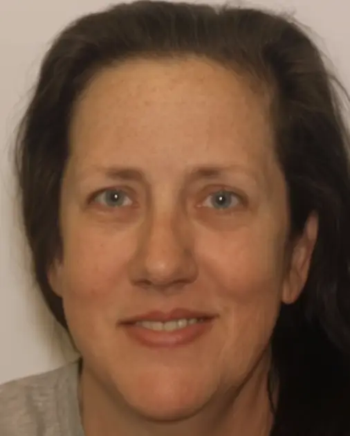 Leslie Lynn Brzozowski