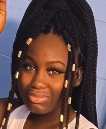 Sara Pheonix Elizabeth Mack